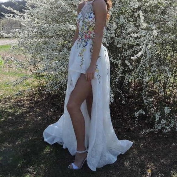 SHERRI HILL WHITE FLORAL LACE PROM DRESS - Picture 1 of 16